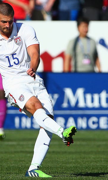 How does an unattached player benefit from USMNT camp?